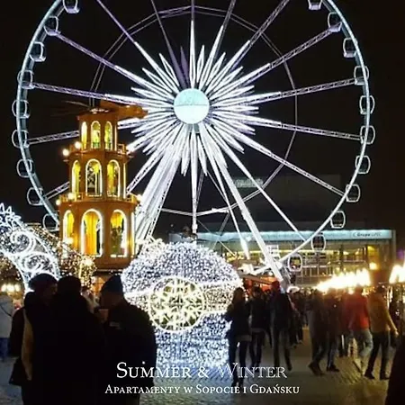 Summerwinter - Luxury Old Town Apartment, 2 Bedrooms & Sofa