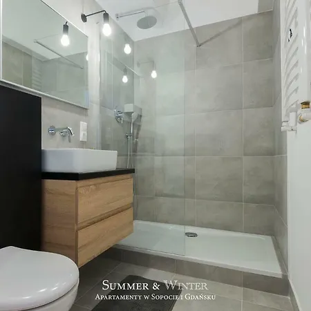 Family Luxury 1-6, 2 Sypialnie I Studio, 52 M2, Summerwinter Brand Gdańsk